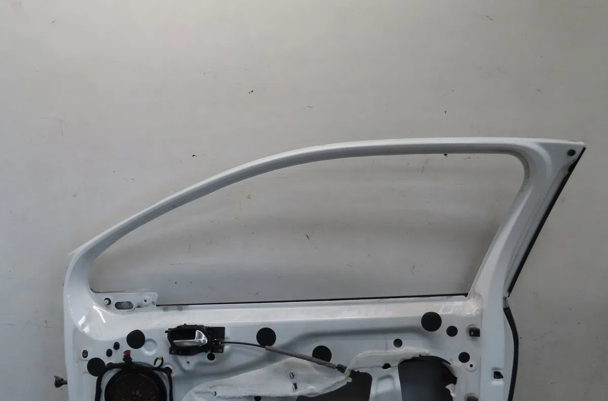 Porte avant droite Peugeot 208 I (CA_, CC_) 1.4 vti (2012) occasion