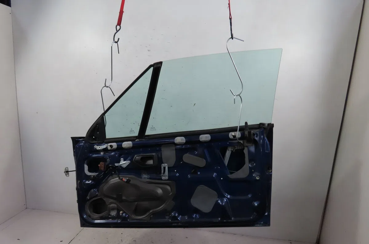 Porte avant droite Peugeot 306 Décapotable (7D, N3, N5) 1.6 (1996-2000) occasion
