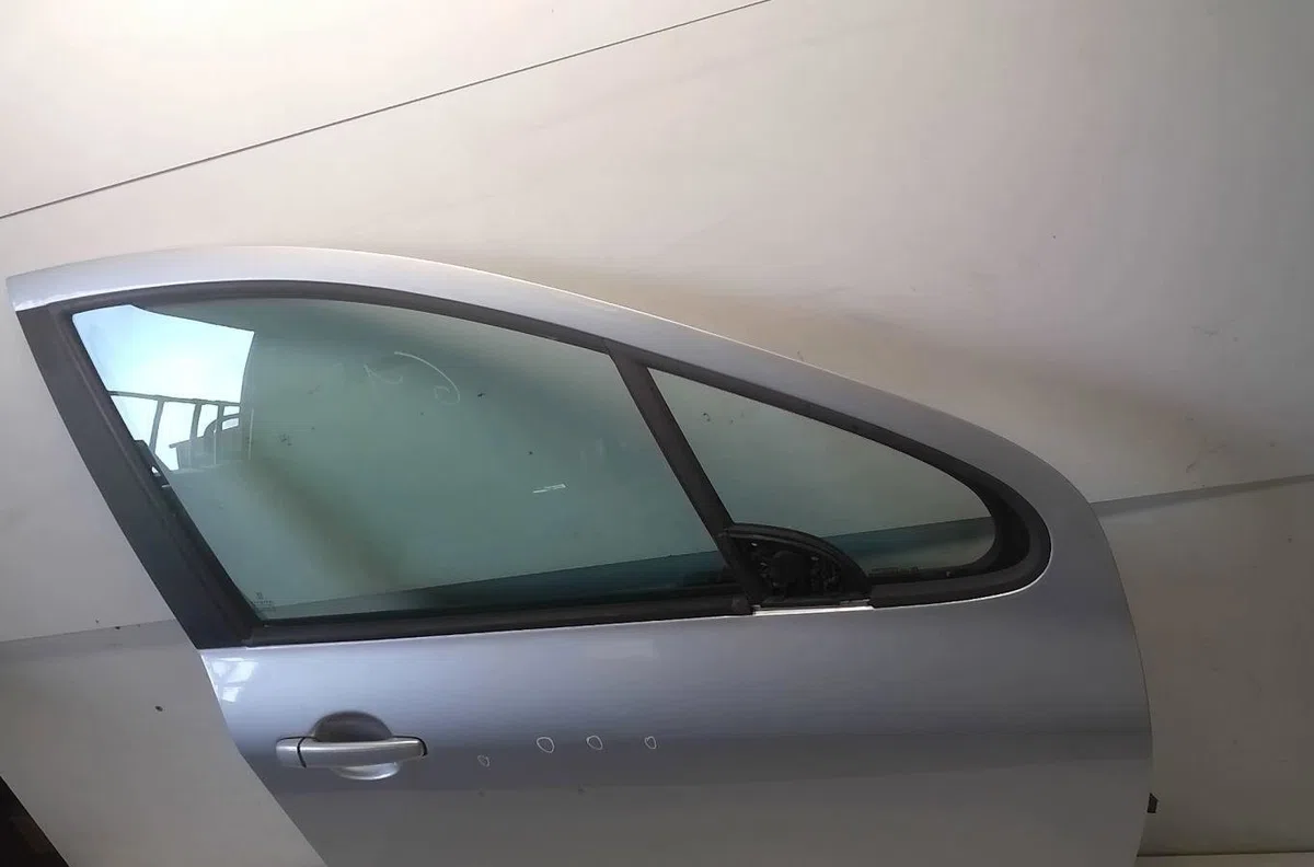 Porte avant droite Peugeot 307 (3A-C) 1.6 hdi 110 (2004-2009) 5 portes occasion