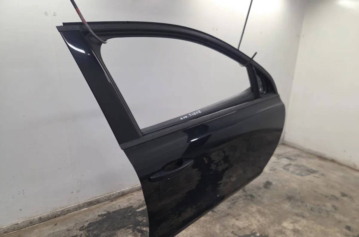 Porte avant droite PEUGEOT 308 2 PHASE 1 occasion