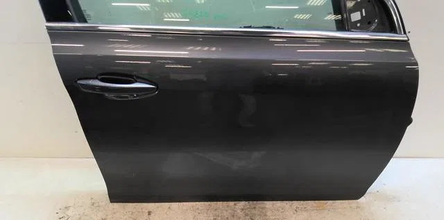 Porte avant droite Peugeot 308 SW II (LC_, LJ_, LR_, LX_, L4_) 1.5 bluehdi 130 (2017-2021) occasion