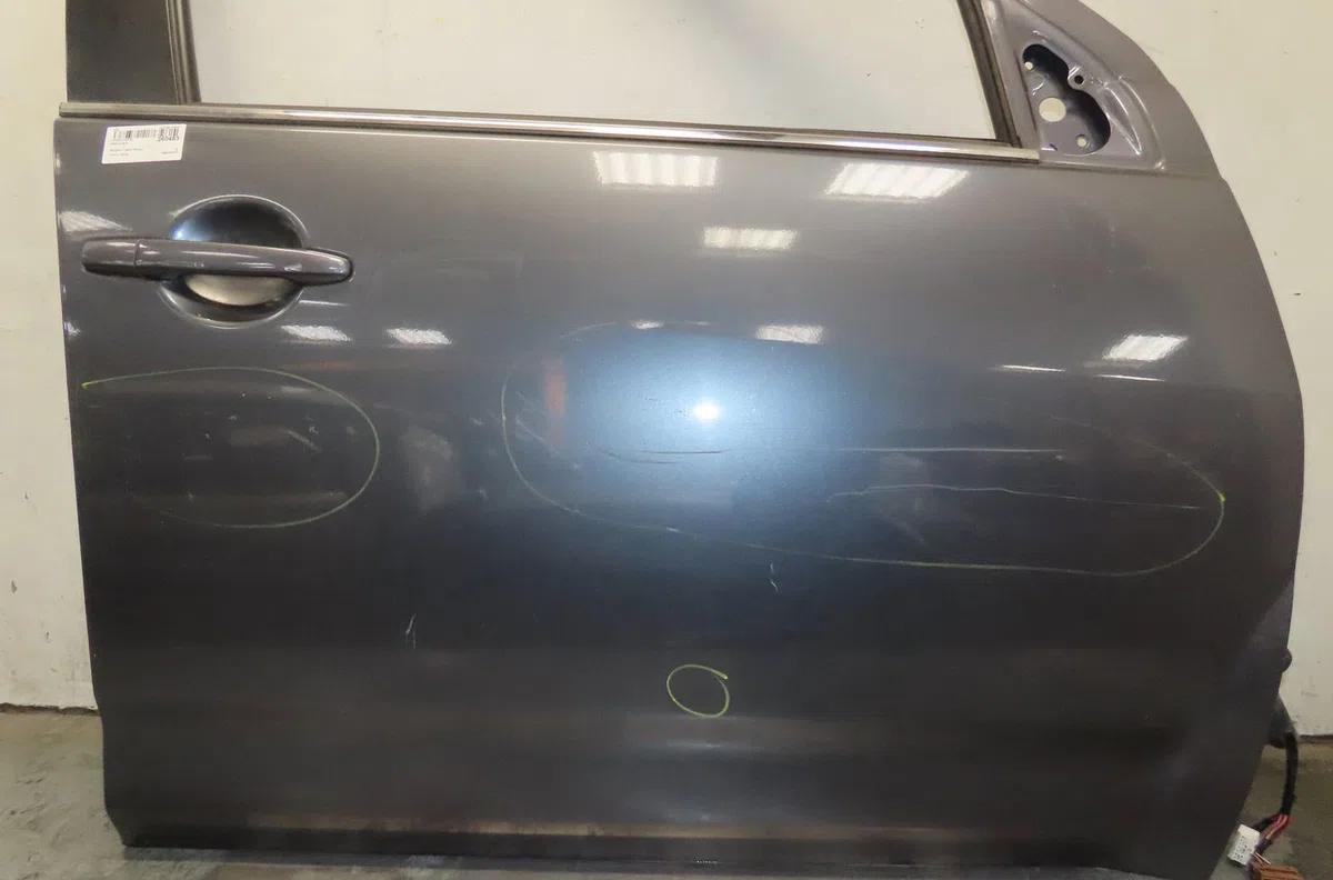 Porte avant droite Peugeot 4007 (VU_, VV_) 2.2 hdi (2007-2013) occasion