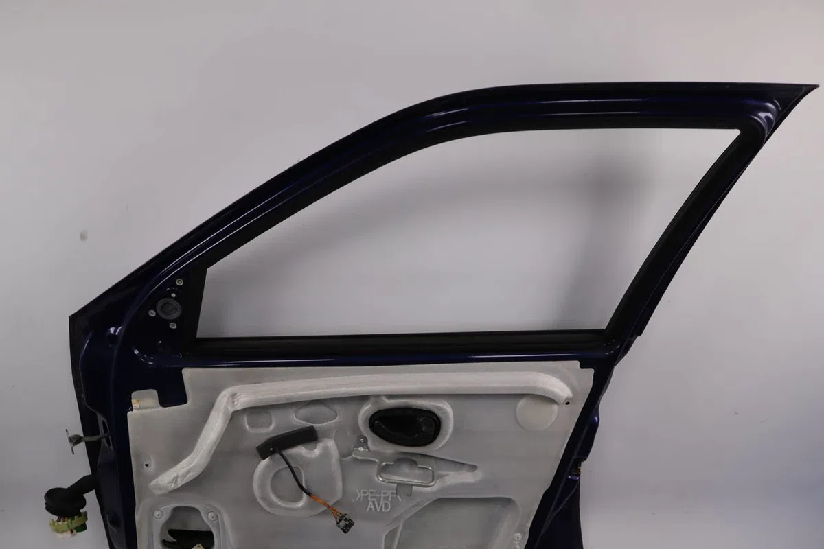 Porte avant droite Peugeot 406 (8B) 2.0 hdi 110 (1998-2001) 4 portes occasion