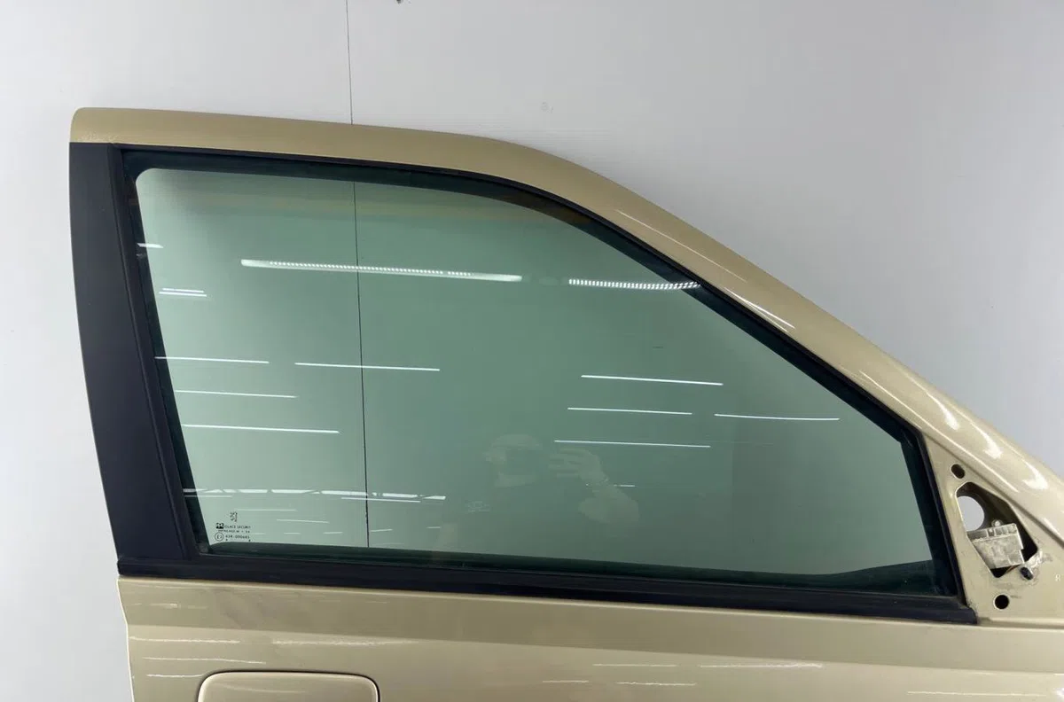 Porte avant droite PEUGEOT 406 PHASE 1 occasion