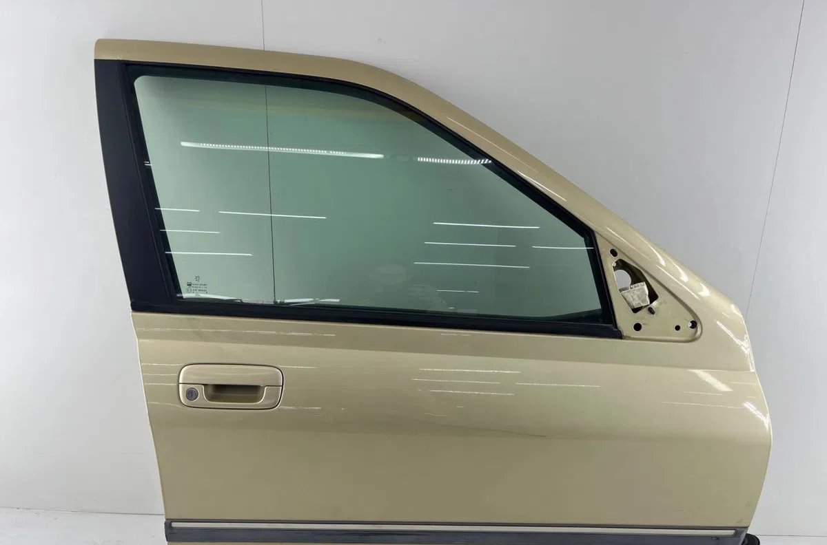 Porte avant droite PEUGEOT 406 PHASE 1 occasion
