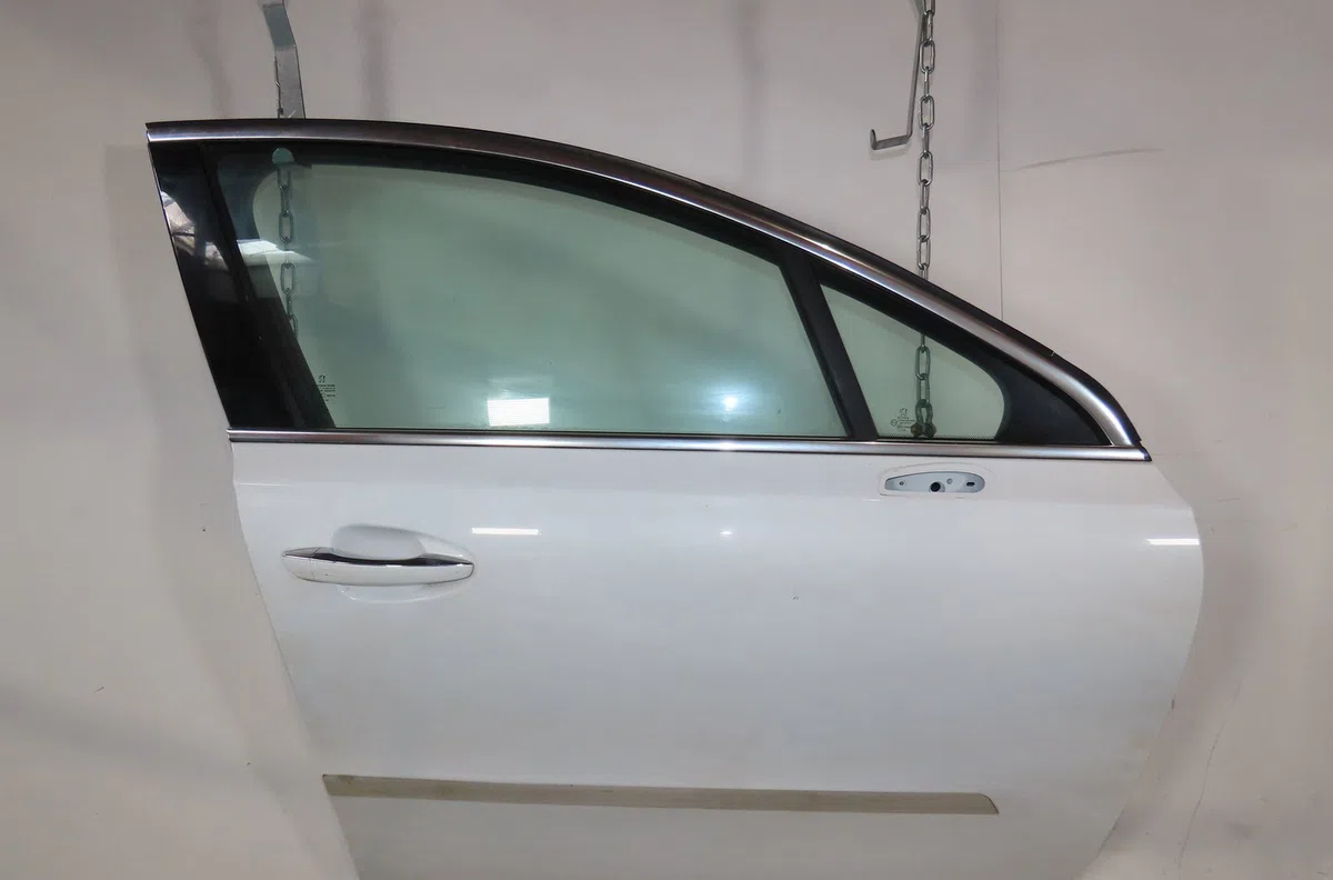 Porte avant droite Peugeot 508 SW I (8E_) 1.6 (2012-2018) occasion
