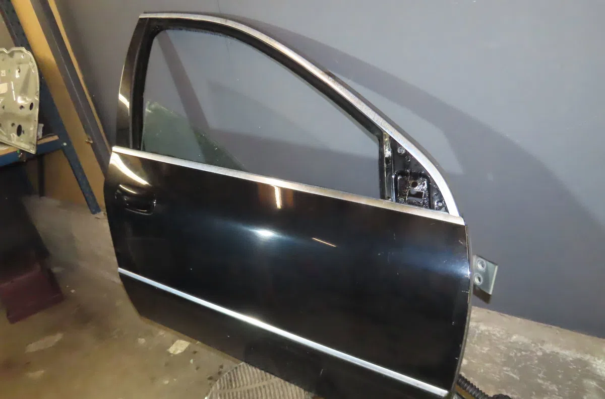 Porte avant droite Peugeot 607 (9D, 9U) 3.0 v6 24v (2000-2004) occasion
