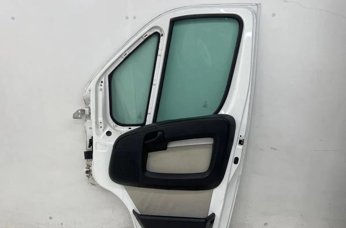 Porte avant droite PEUGEOT BOXER 3 PHASE 2 occasion