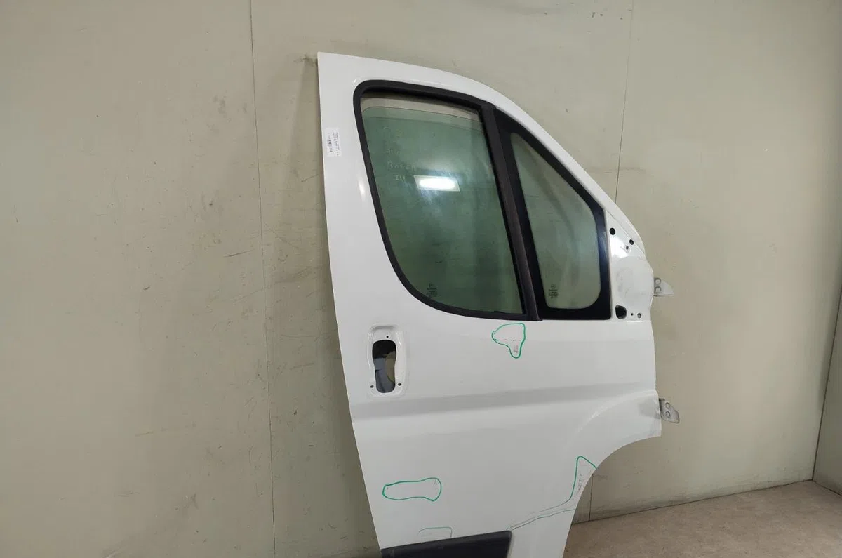 Porte avant droite Peugeot BOXER Camionnette 2.0 bluehdi 110 (2015-2019) occasion