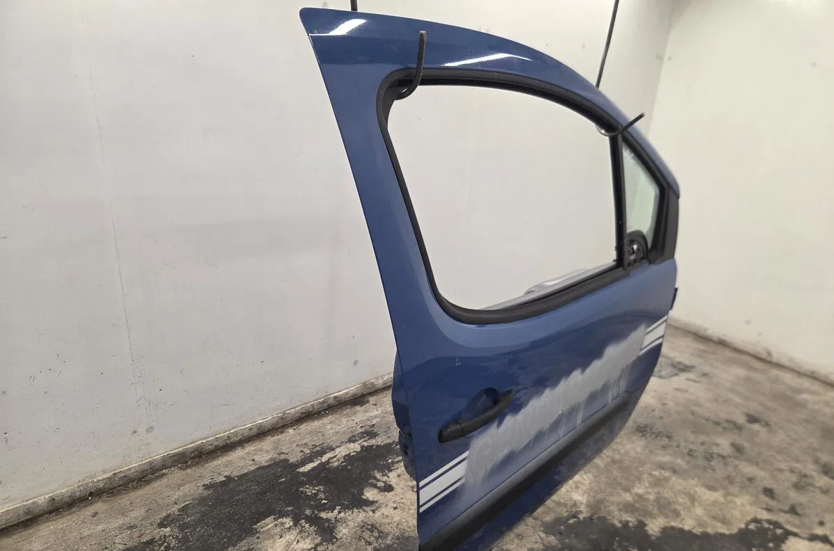 Porte avant droite PEUGEOT PARTNER 2 PHASE 1 occasion