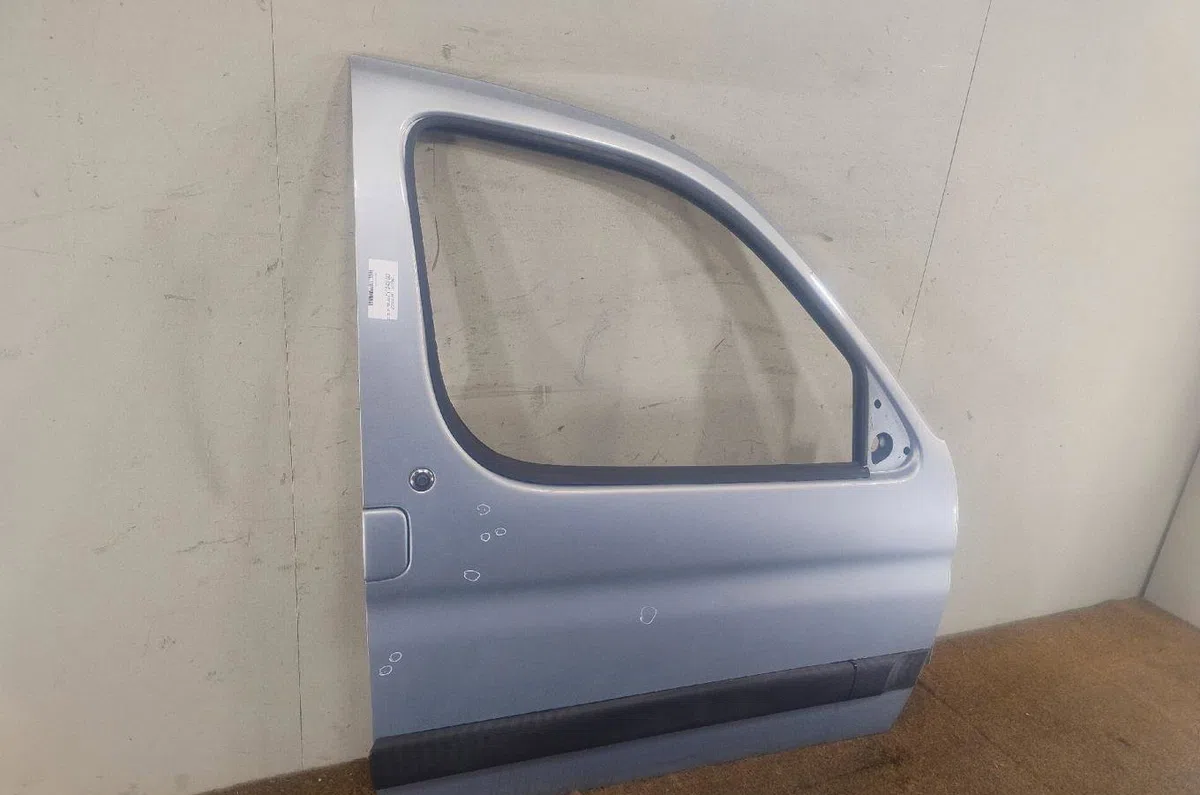 Porte avant droite Peugeot PARTNER Monospace (5_, G_) 2.0 hdi (2000-2008) 3 portes occasion