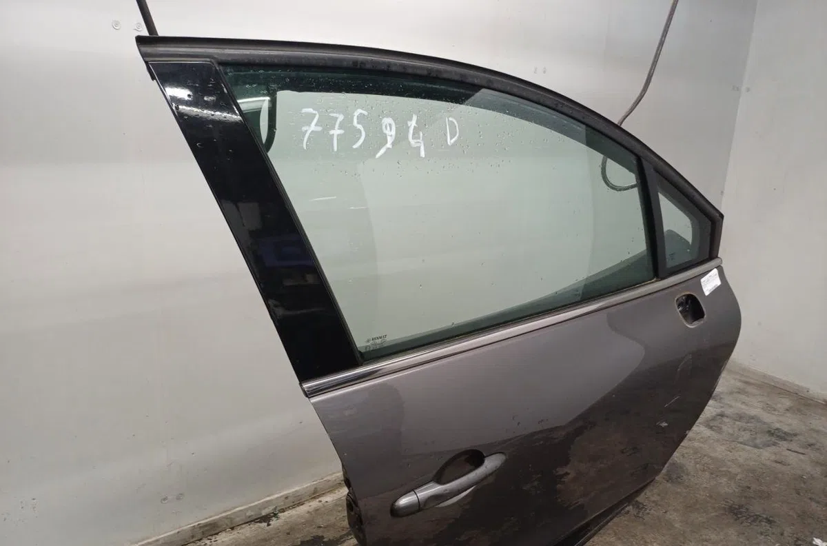 Porte avant droite RENAULT CLIO 4 PHASE 1 occasion
