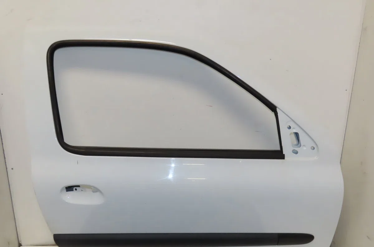 Porte avant droite Renault CLIO II (BB_, CB_) 1.2 16v (bb05, bb0w, bb11, bb27, bb2t, bb2u, bb2v, cb05,... (2001-2016) 3