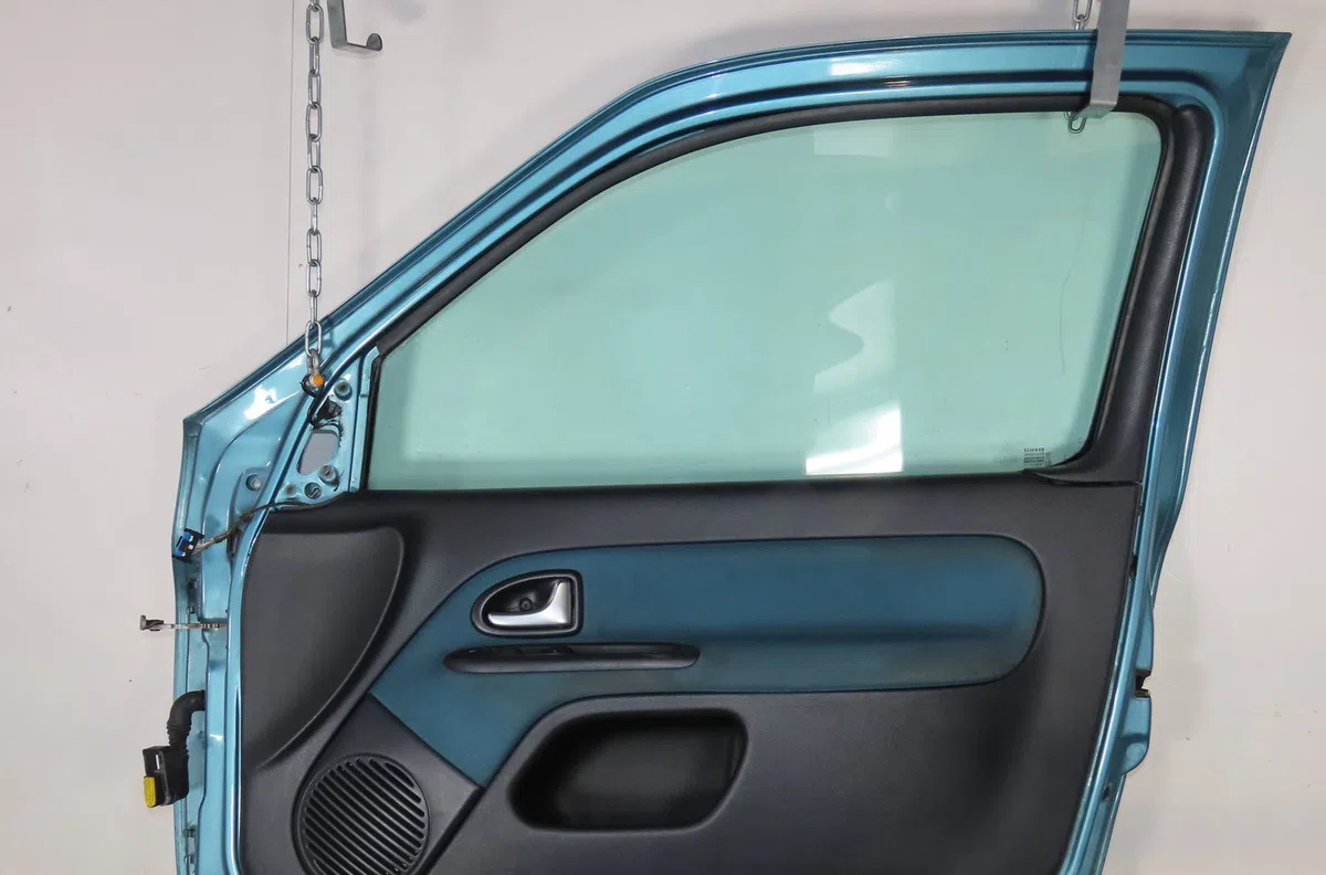 Porte avant droite Renault CLIO II (BB_, CB_) 1.5 dci (b-cb07) (2001-2009) 3 portes occasion