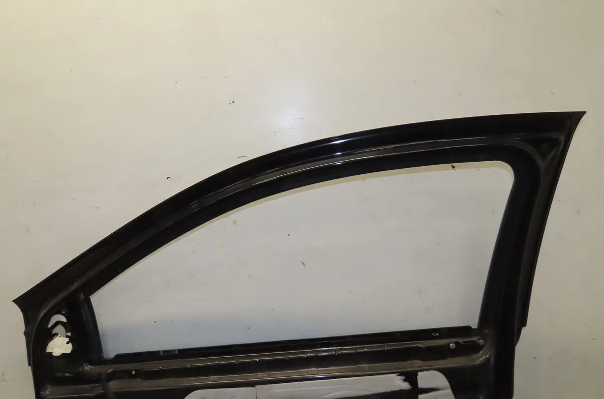 Porte avant droite Renault CLIO III (BR0-1, CR0-1) 1.5 dci (br17, cr17) (2005-2012) 5 portes occasion