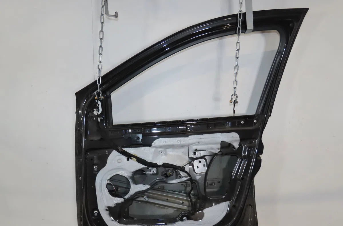 Porte avant droite Renault CLIO III (BR0-1, CR0-1) 1.5 dci (c-br0g, c-br1g) (2005-2012) 5 portes occasion