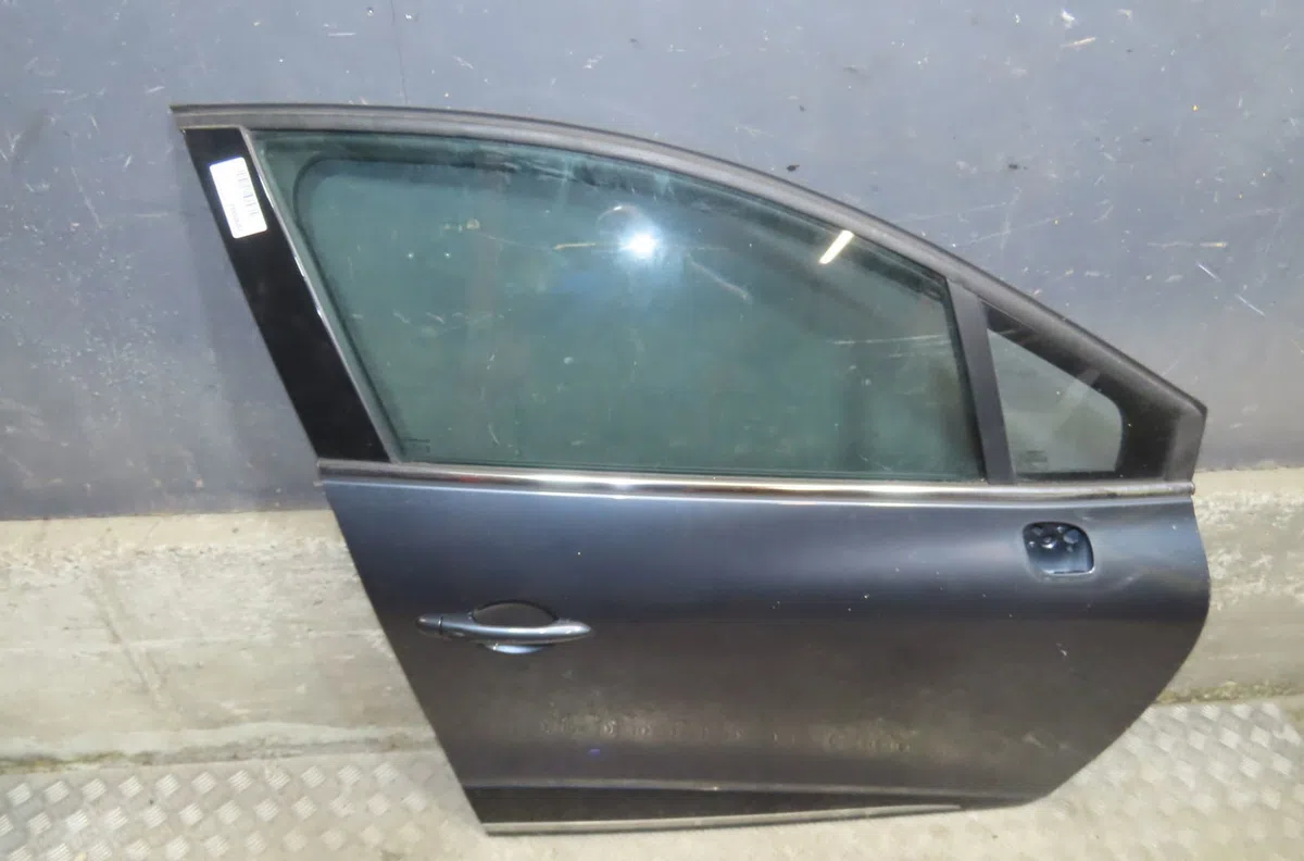 Porte avant droite Renault CLIO IV (BH_) 0.9 tce 90 (2012) 5 portes occasion