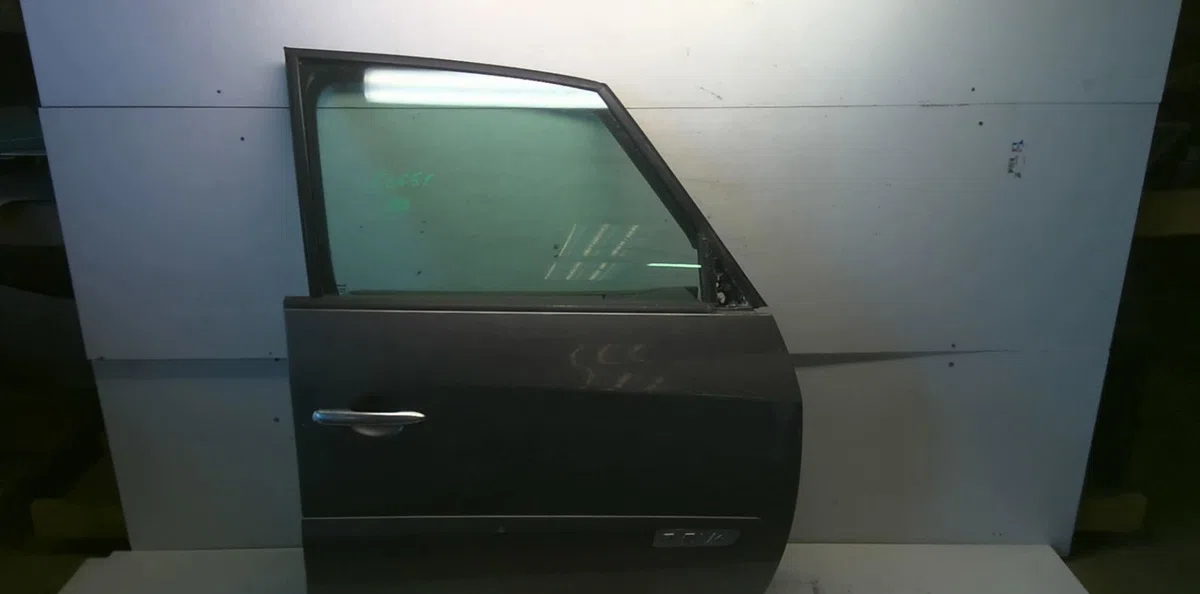 Porte avant droite Renault ESPACE IV (JK0-1_) 3.5 v6 (jk00, jk0f, jk0p, jk0s, jk0w) (2002) occasion