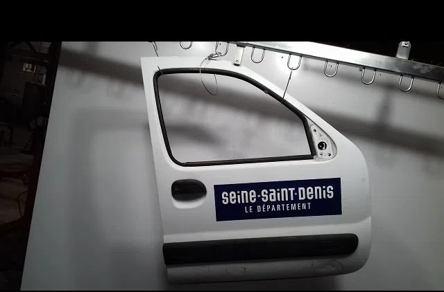 Porte avant droite Renault KANGOO Express (FC0-1_) 1.5 dci (fc07, fc1r) (2001) 4 portes occasion