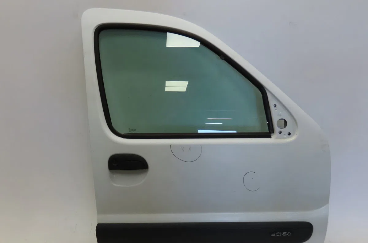 Porte avant droite Renault KANGOO Express (FC0-1_) 1.5 dci (fc1r) (2002) occasion