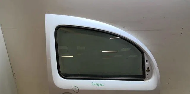 Porte avant droite Renault KANGOO Express (FW0-1_) 1.5 dci 90 (fw0g, fw05, fw08, fw11) (2009) 4 portes occasion