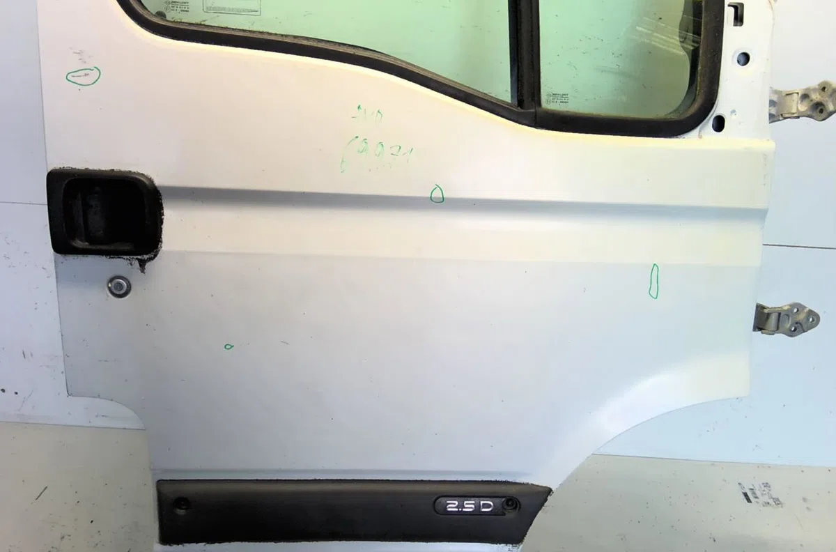 Porte avant droite Renault MASTER II Camionnette (FD) 2.5 d (1998-2001) occasion