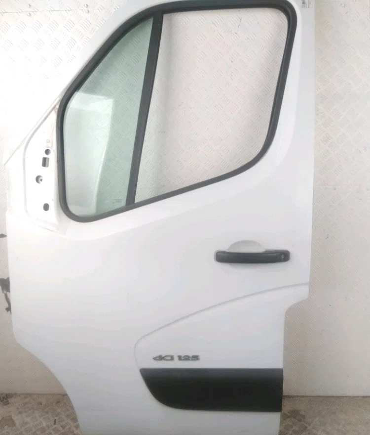 Porte avant droite Renault MASTER III Camionnette (FV) 2.3 dci 125 fwd (fv0c, fv0d, fv0g, fv0h, fv0j, fv0k) (2010) occas