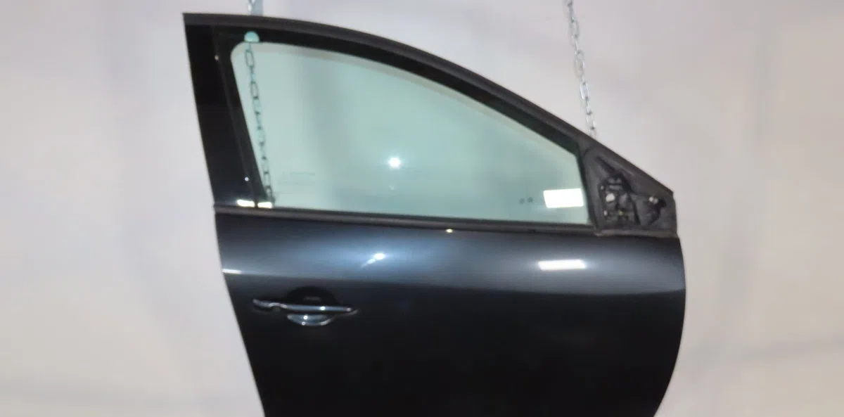 Porte avant droite Renault MEGANE III 3-5 portes (BZ0-1_, B3_) 1.6 dci (bz00, bz12, bz13) (2011-2015) 5 portes occasion