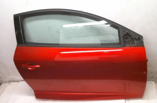 Porte avant droite Renault MEGANE III Coupé (DZ0-1_) 2.0 r.s. (2008) occasion