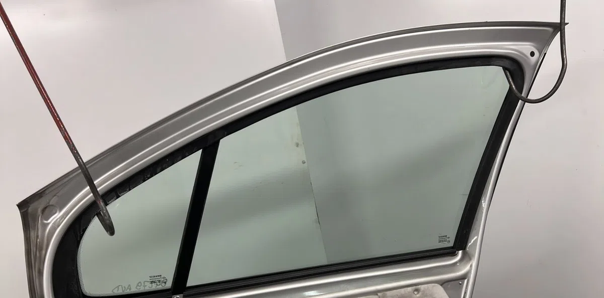 Porte avant droite RENAULT MODUS PHASE 1 occasion