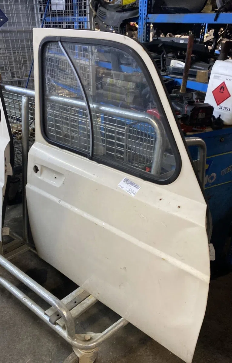 Porte avant droite RENAULT R4 FOURGONNETTE occasion