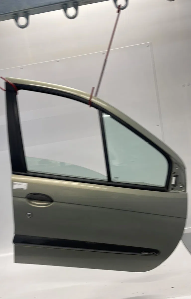 Porte avant droite RENAULT SCENIC 1 PHASE 2 occasion