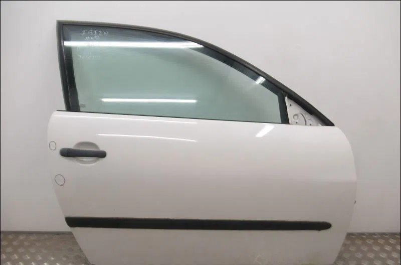 Porte avant droite Seat IBIZA III (6L1) 1.4 tdi (2002-2005) occasion