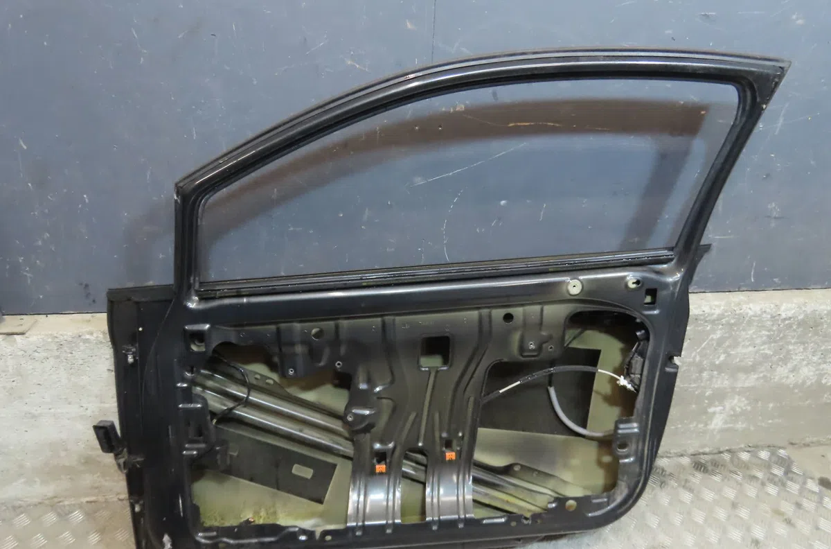 Porte avant droite Seat IBIZA IV (6J5, 6P1) 1.9 tdi (2008-2010) occasion
