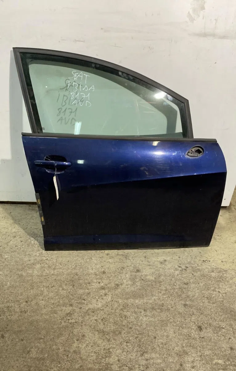 Porte avant droite Seat IBIZA IV (6J5, 6P1) 1.9 tdi (2008-2010) occasion