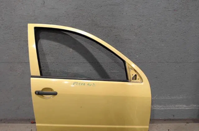 Porte avant droite SKODA FABIA 0 occasion