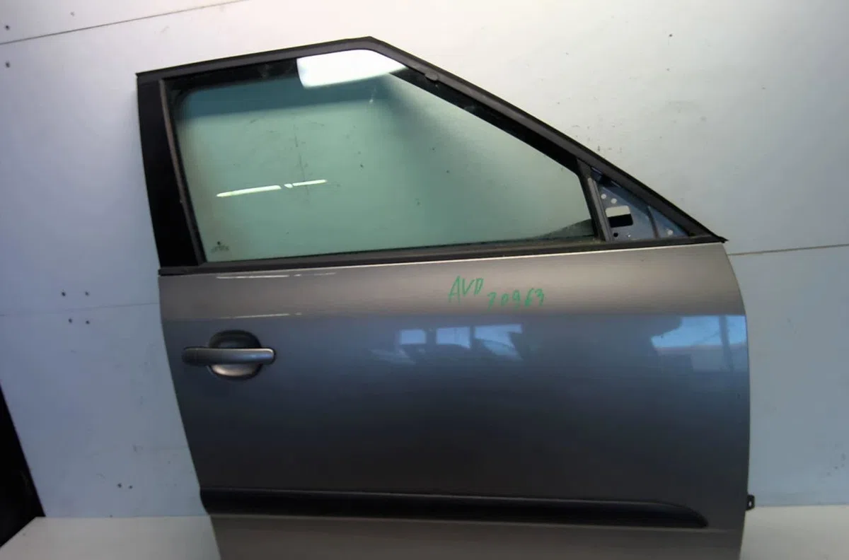 Porte avant droite Skoda FABIA II (542) 1.9 tdi (2007-2010) occasion