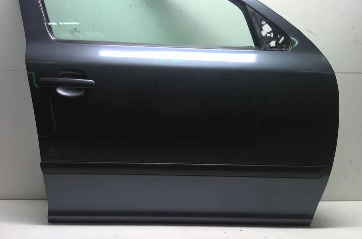 Porte avant droite Skoda OCTAVIA II (1Z3) 1.9 tdi (2004-2010) occasion