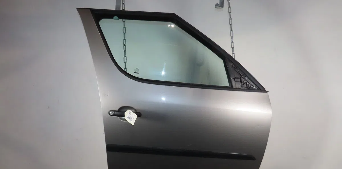 Porte avant droite Skoda ROOMSTER (5J7) 1.4 tdi (2006-2010) occasion