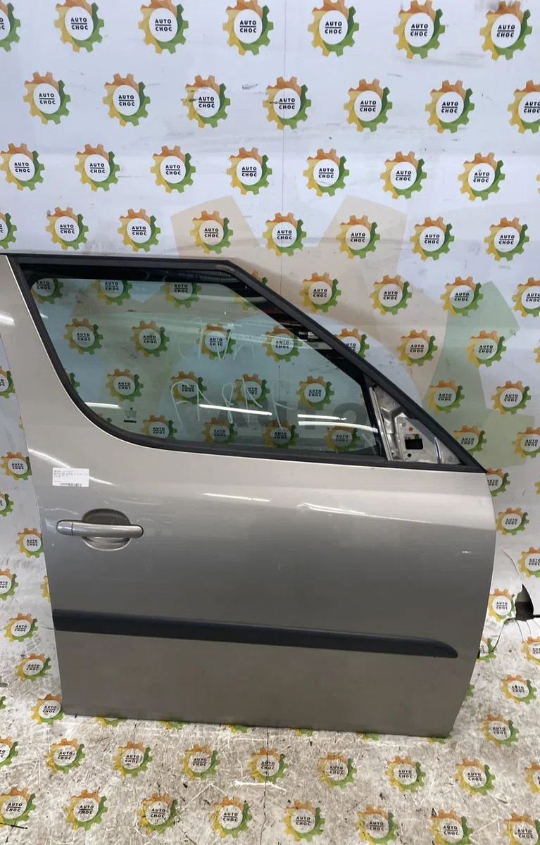 Porte avant droite SKODA ROOMSTER PHASE 1 occasion