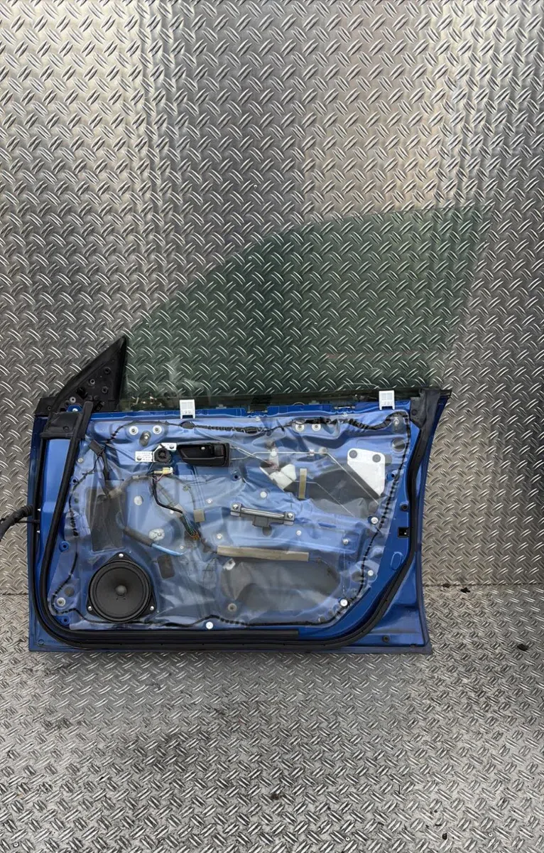 Porte avant droite Subaru IMPREZA 3-5 portes (GR, GH, G3) 2.5 awd (ghe) (2008-2011) occasion