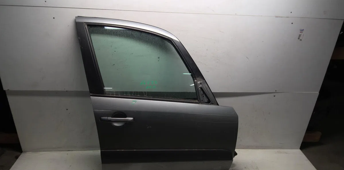 Porte avant droite Suzuki SX4 (EY, GY) 1.9 ddis 4x4 (rw 419d) (2006) occasion
