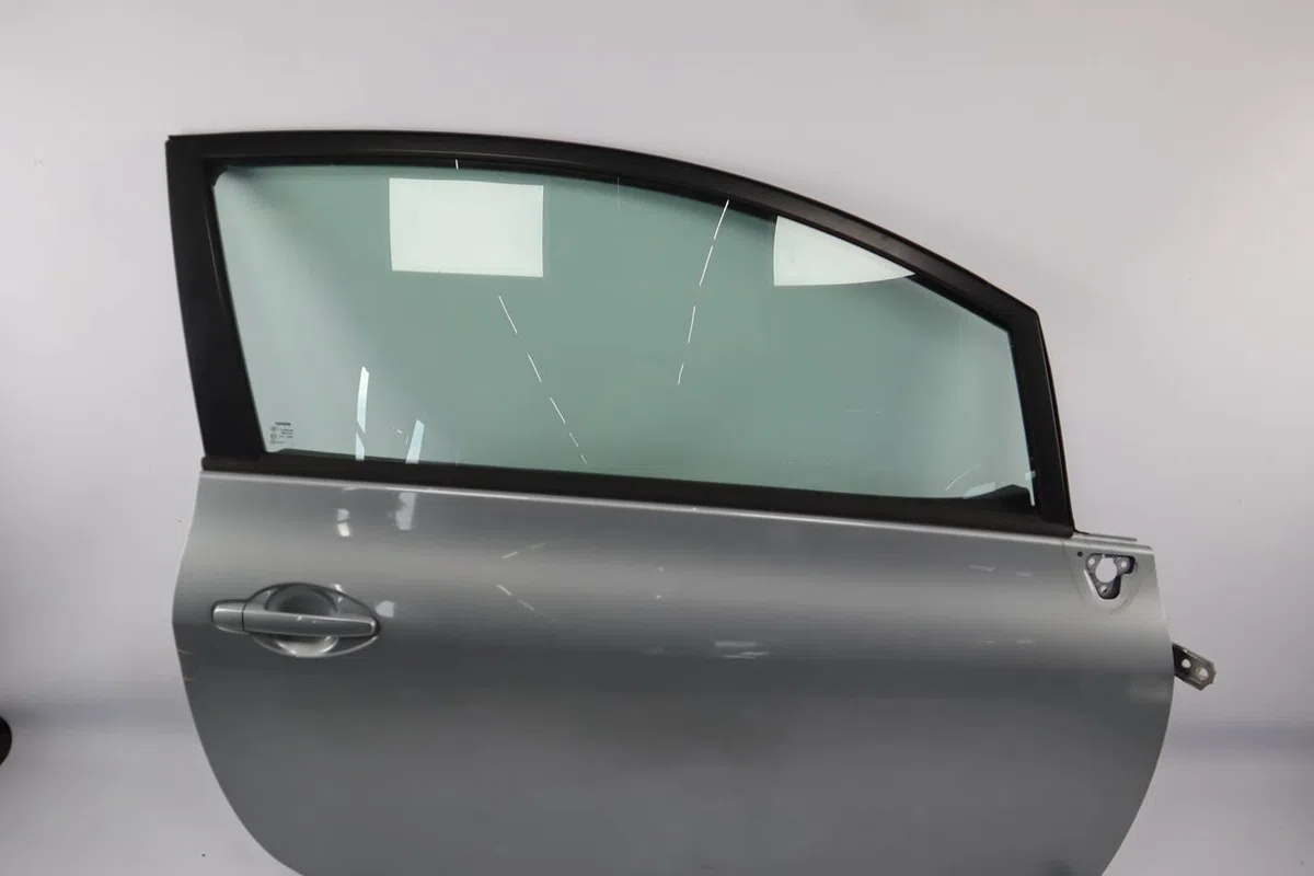Porte avant droite Toyota AURIS (_E15_) 2.0 d-4d (ade150_) (2006-2012) occasion