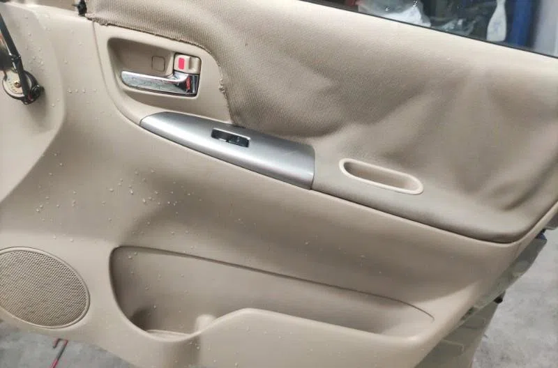 Porte avant droite TOYOTA COROLLA VERSO 1 occasion