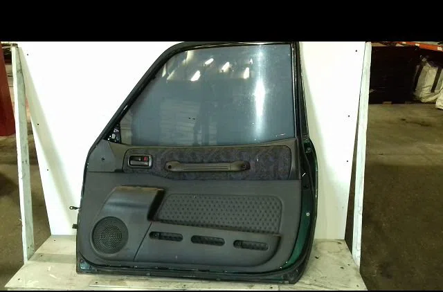 Porte avant droite Toyota RAV 4 I Cabrio (_A1_) 2.0 4wd (sxa11) (1997-2000) occasion