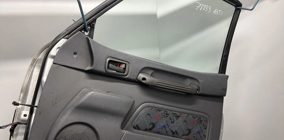 Porte avant droite TOYOTA RAV4 1 PHASE 1 occasion