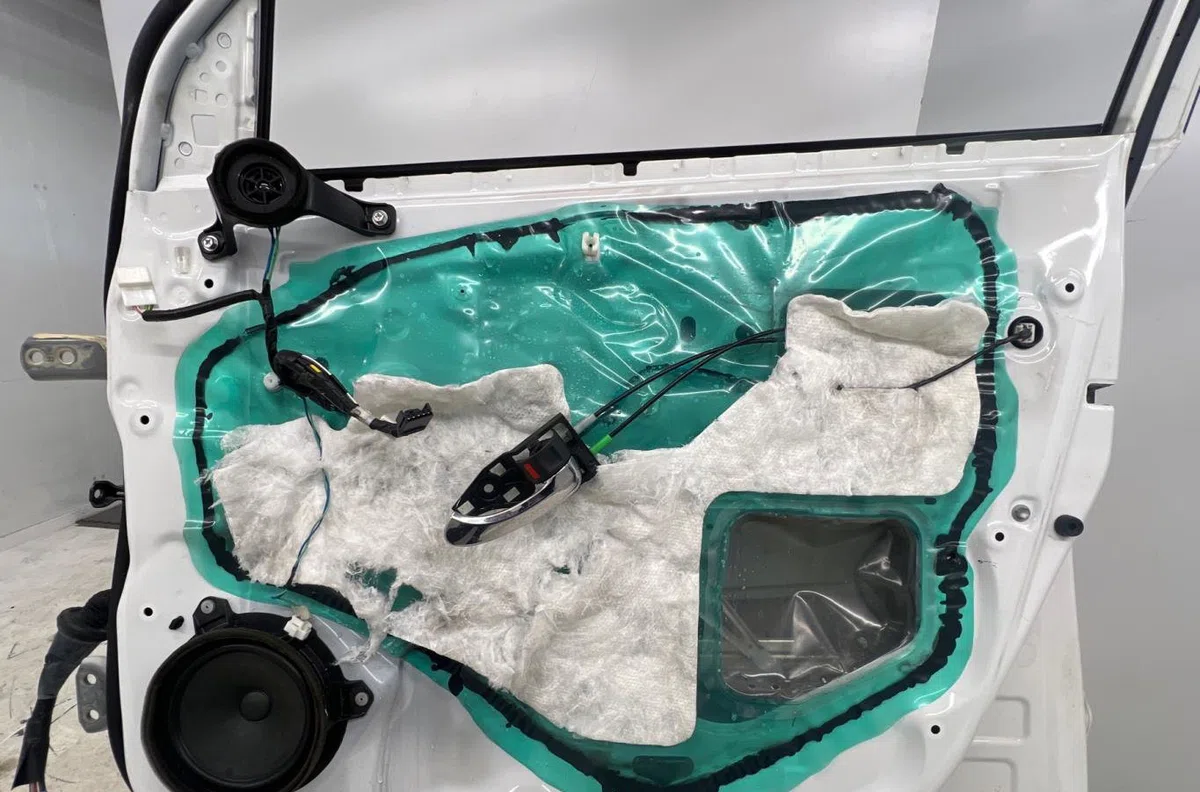 Porte avant droite TOYOTA RAV4 3 PHASE 2 occasion