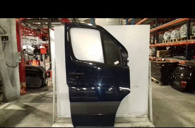 Porte avant droite Volkswagen CRAFTER 30-50 Camionnette (2E_) 2.0 tdi (2011-2016) occasion