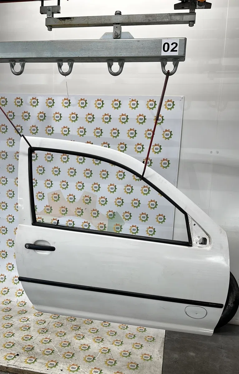 Porte avant droite VOLKSWAGEN GOLF 4 occasion
