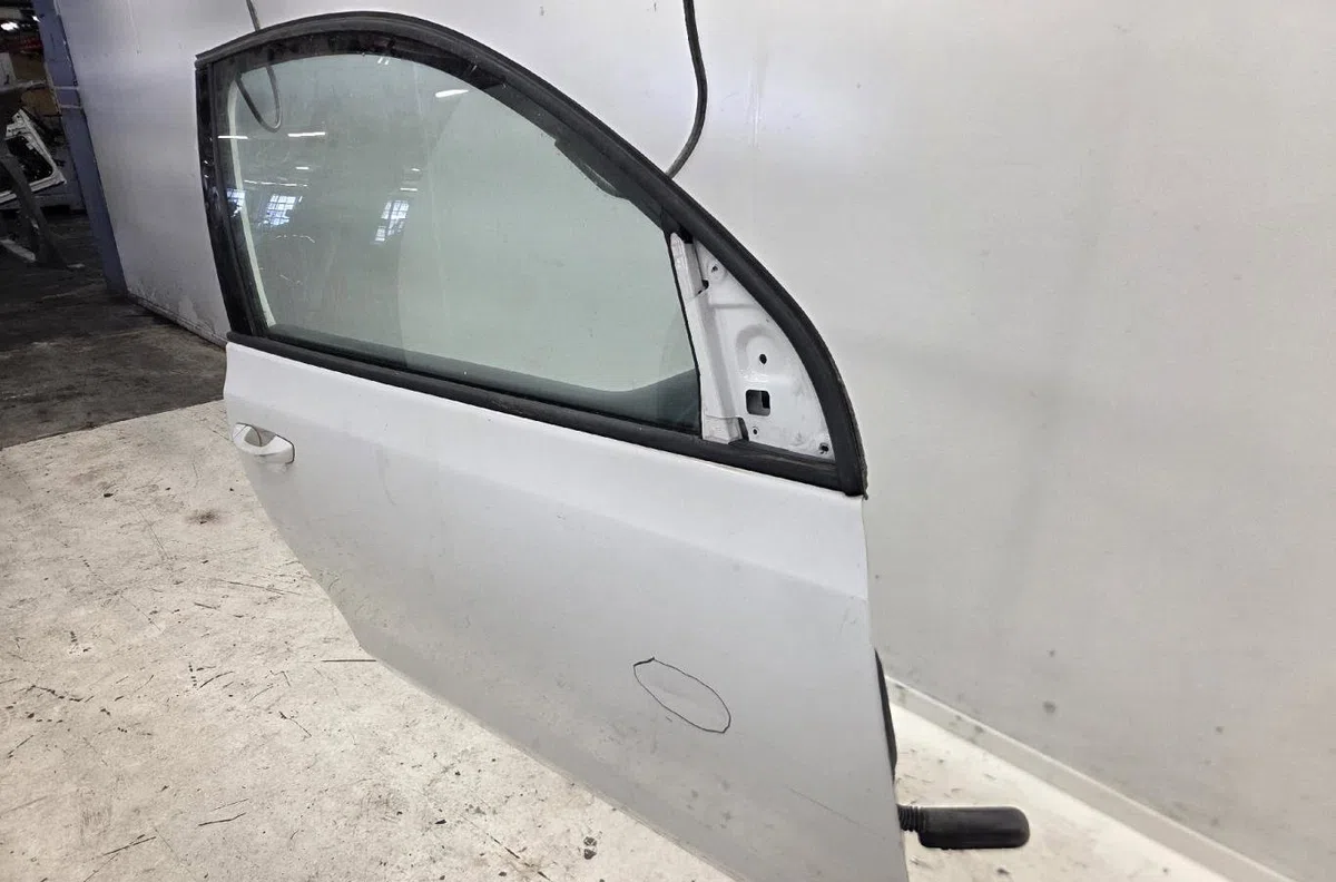 Porte avant droite VOLKSWAGEN GOLF 6 occasion